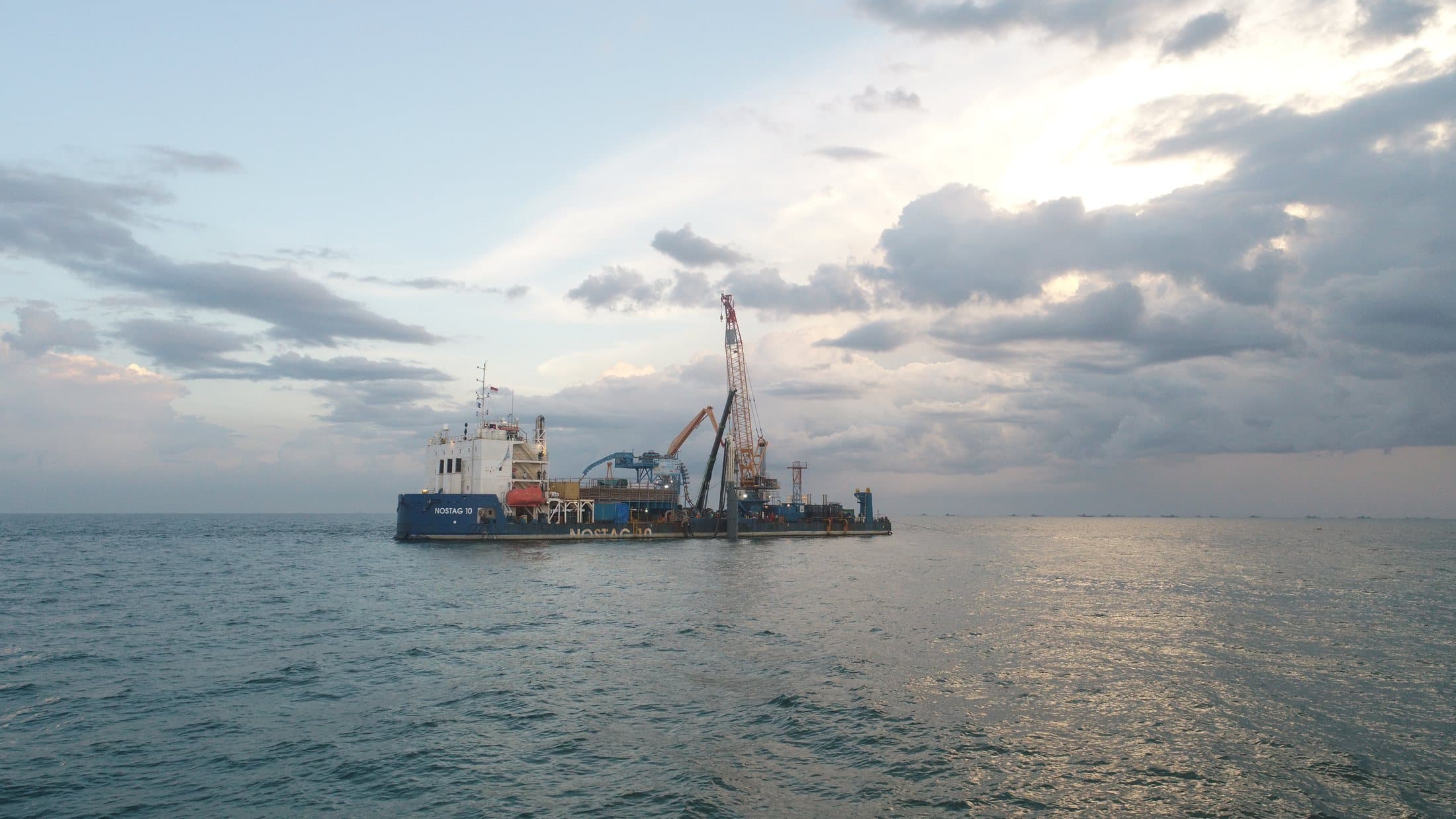NOSTAG 10 at sea on the horizon